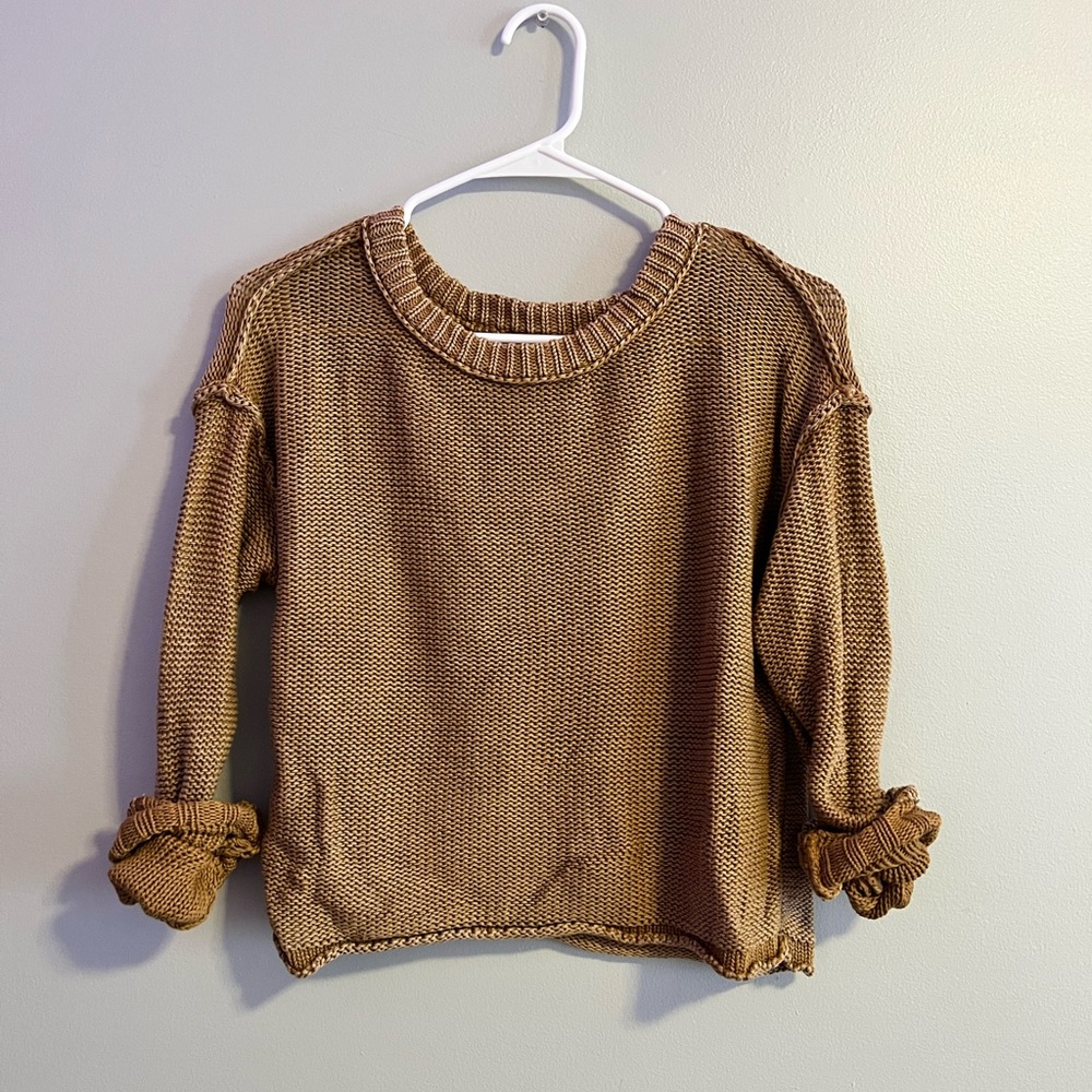 American Eagle Sweater